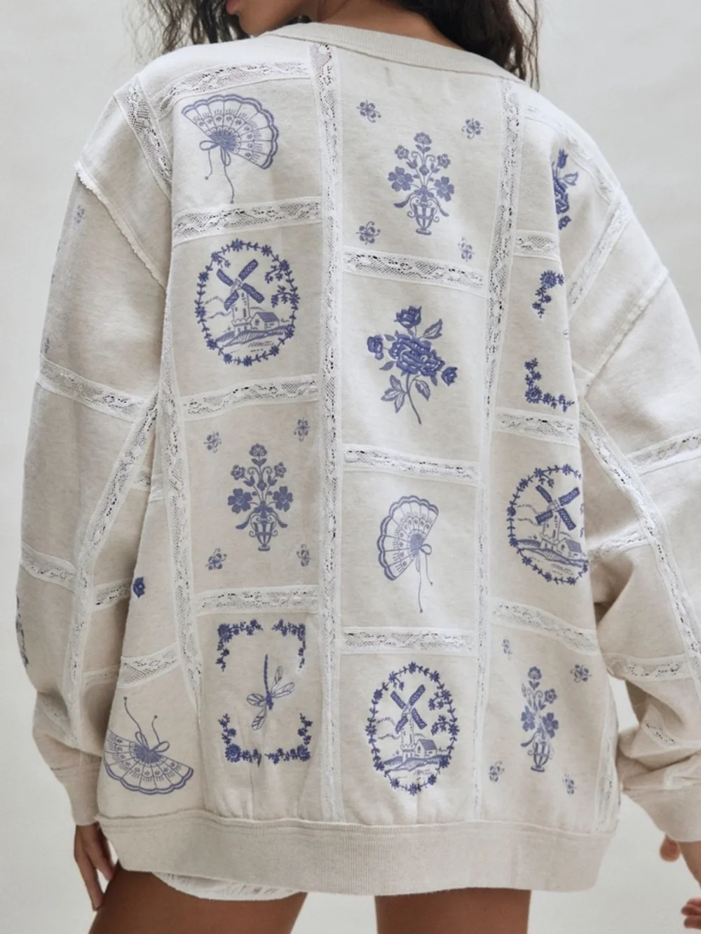 NWT Free People Rudy Lace Embroidered Sweatshirt size S - Picture 2 of 9